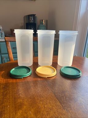 Tupperware Modular Mates ( set of 4)